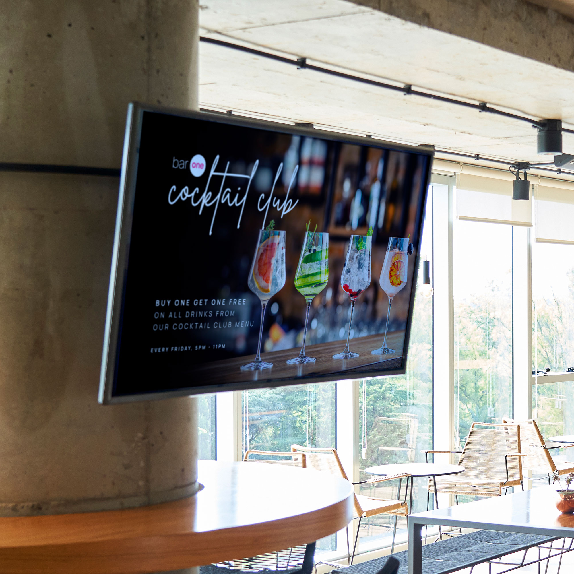 InScreen Digital Signage by Inventive Bar Drinks Promotion Design